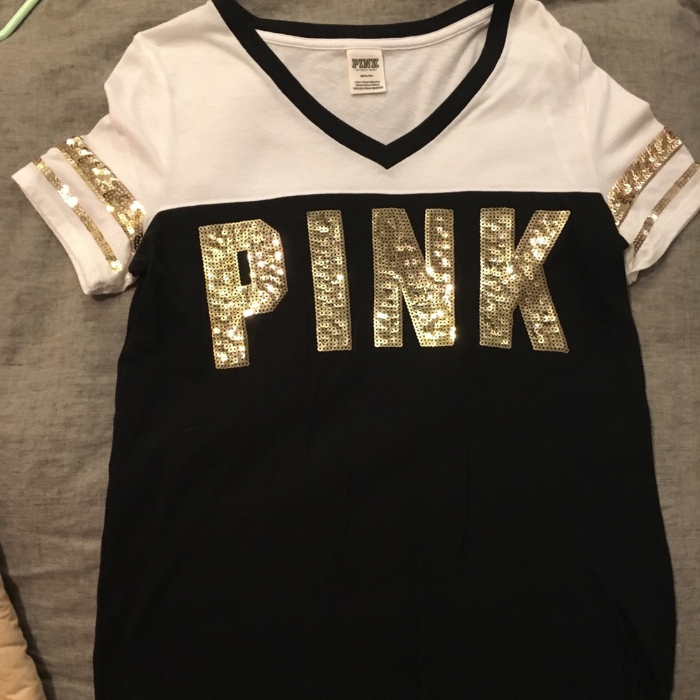 Black and white Pink T-shirt